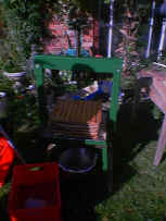 051001_152733.jpeg (55153 bytes)