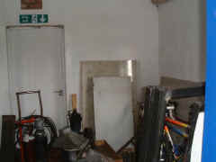 paintshop.JPG (34826 bytes)